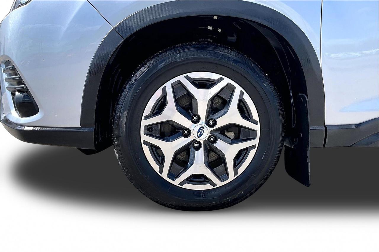 2023 Subaru Forester TOURING AWD   NO ACCIDENT   REMOTE START   SUNROOF Photo