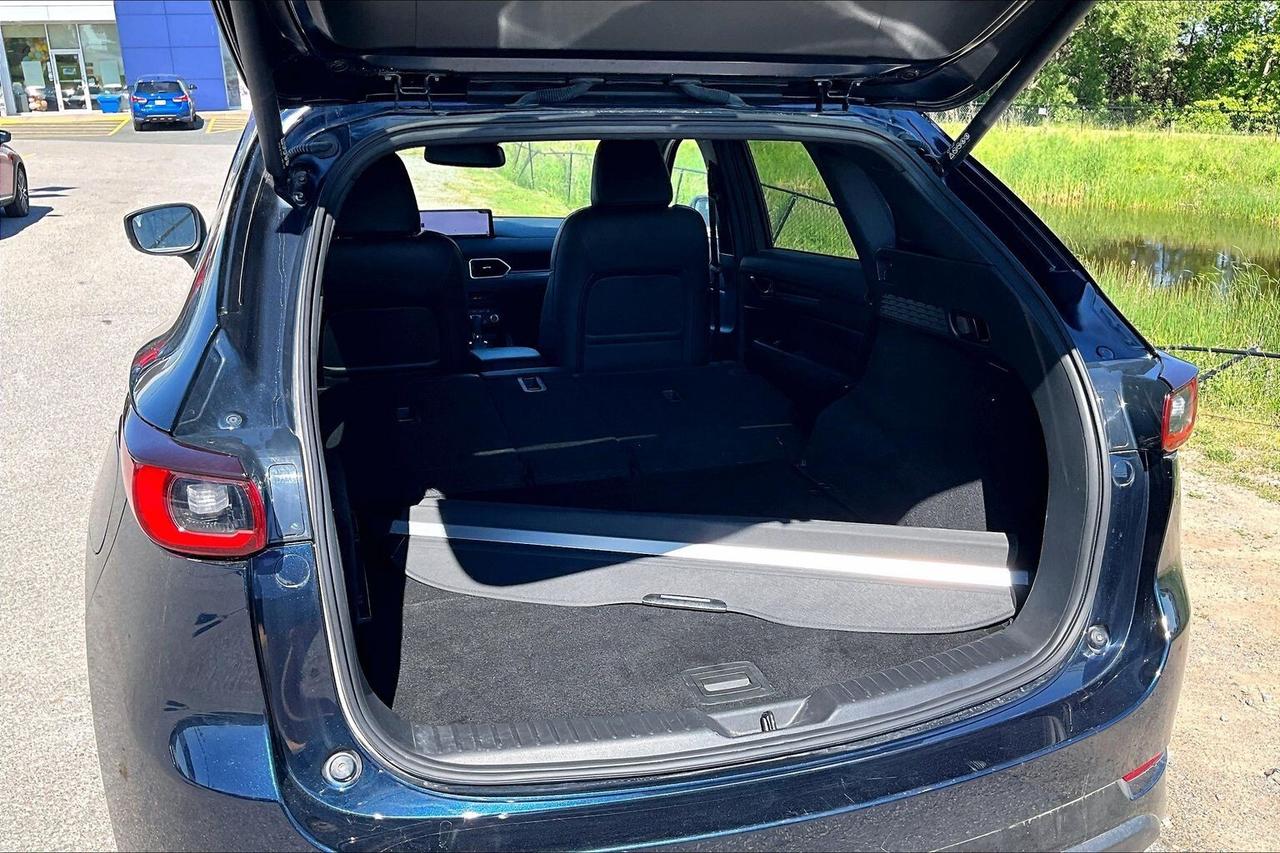 2023 Mazda CX-5 SPORT DESIGN AWD   TURBO   CLEAN CARFAX   SUNROOF Photo