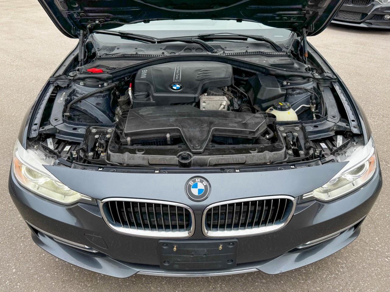 2015 BMW 3 Series 4dr Sdn 328i xDrive AWD Photo