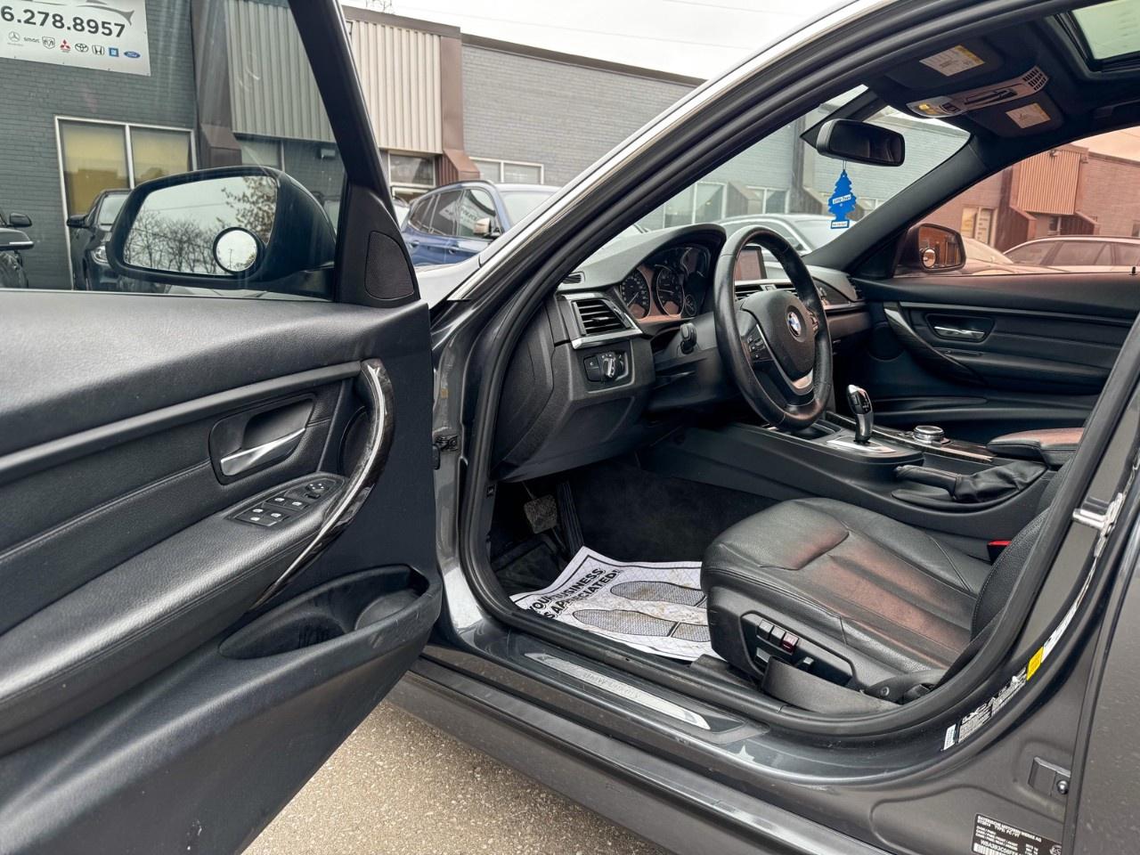 2015 BMW 3 Series 4dr Sdn 328i xDrive AWD Photo