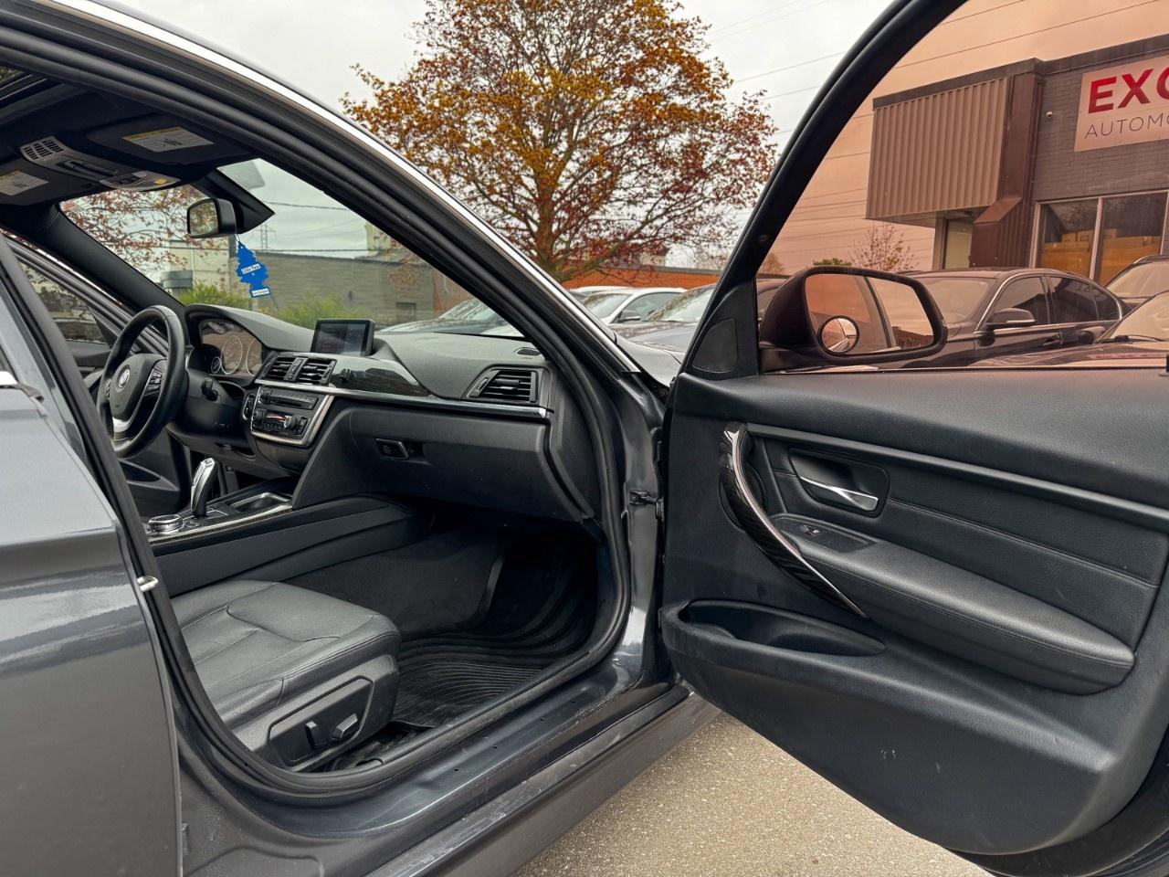 2015 BMW 3 Series 4dr Sdn 328i xDrive AWD Photo