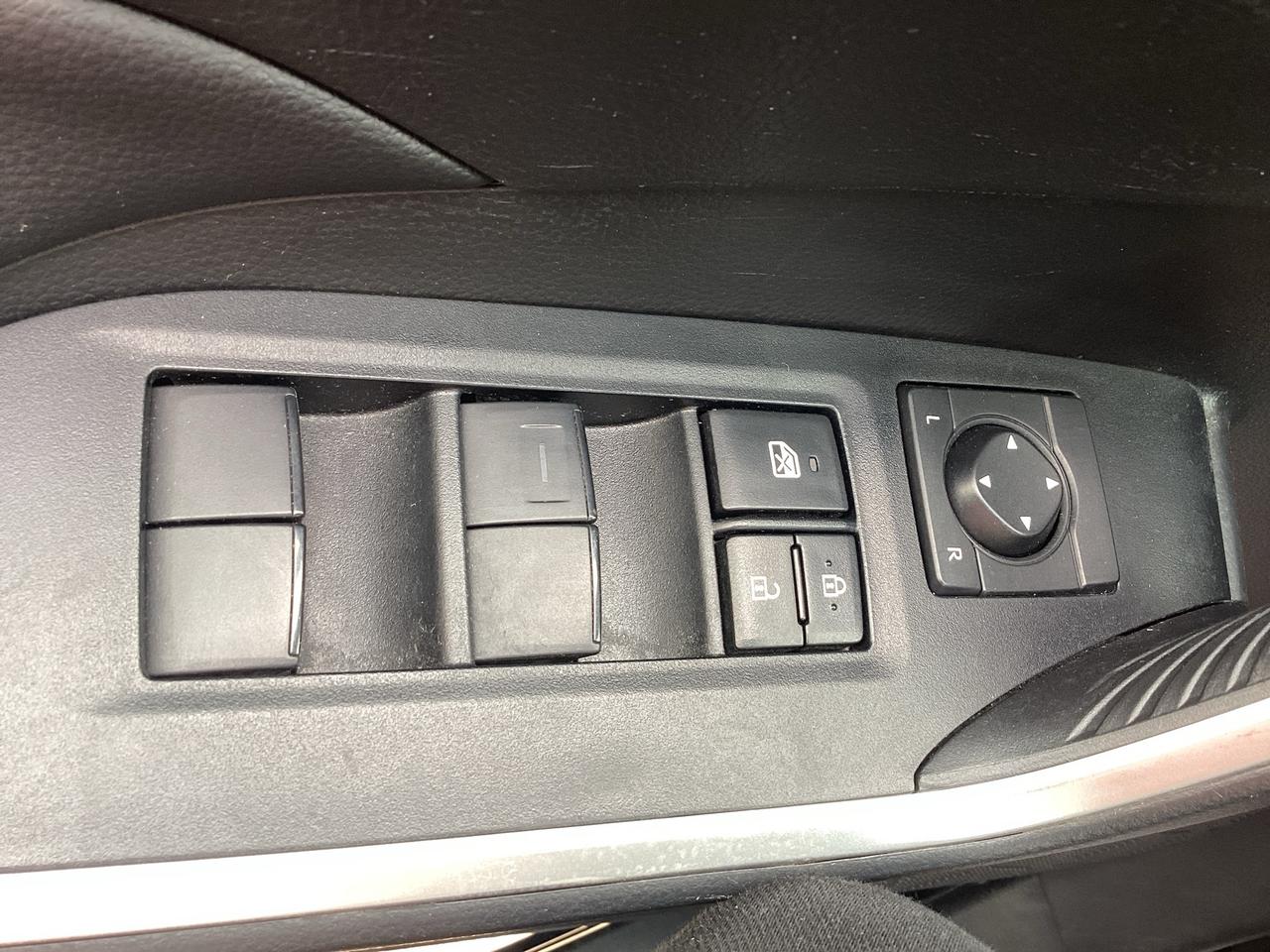 2024 Toyota RAV4 LE AWD Photo