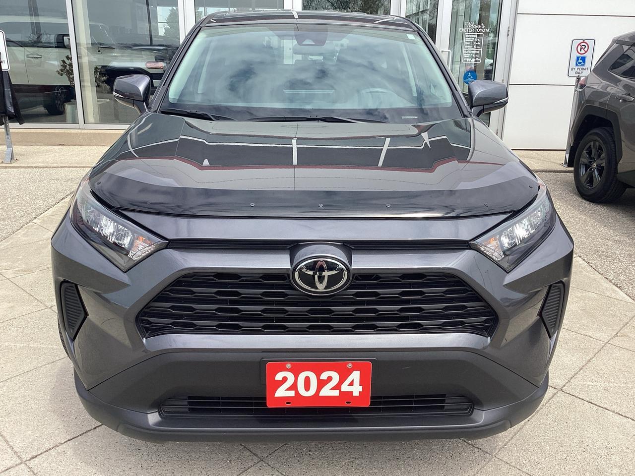 2024 Toyota RAV4 LE AWD Photo