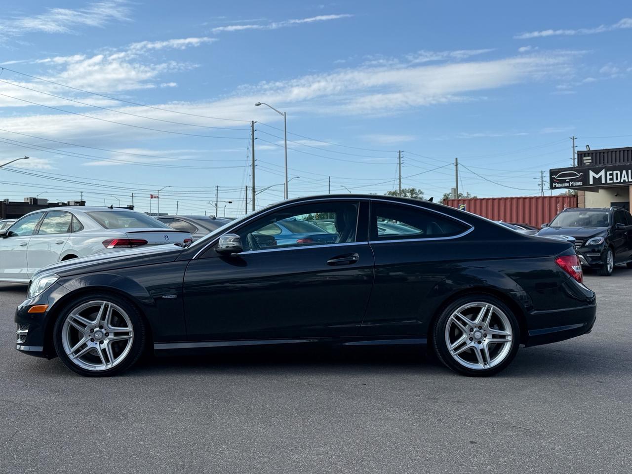 2012 Mercedes-Benz C-Class 2dr Cpe C 350 4MATIC  ACCIDENT FREE CERTIFIED MINT Photo