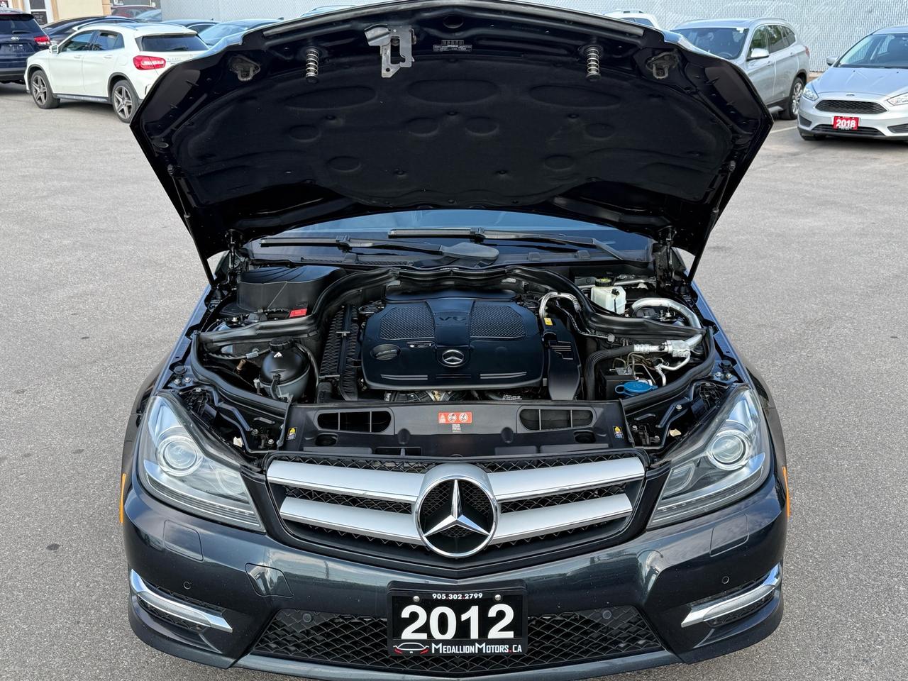 2012 Mercedes-Benz C-Class 2dr Cpe C 350 4MATIC  ACCIDENT FREE CERTIFIED MINT Photo