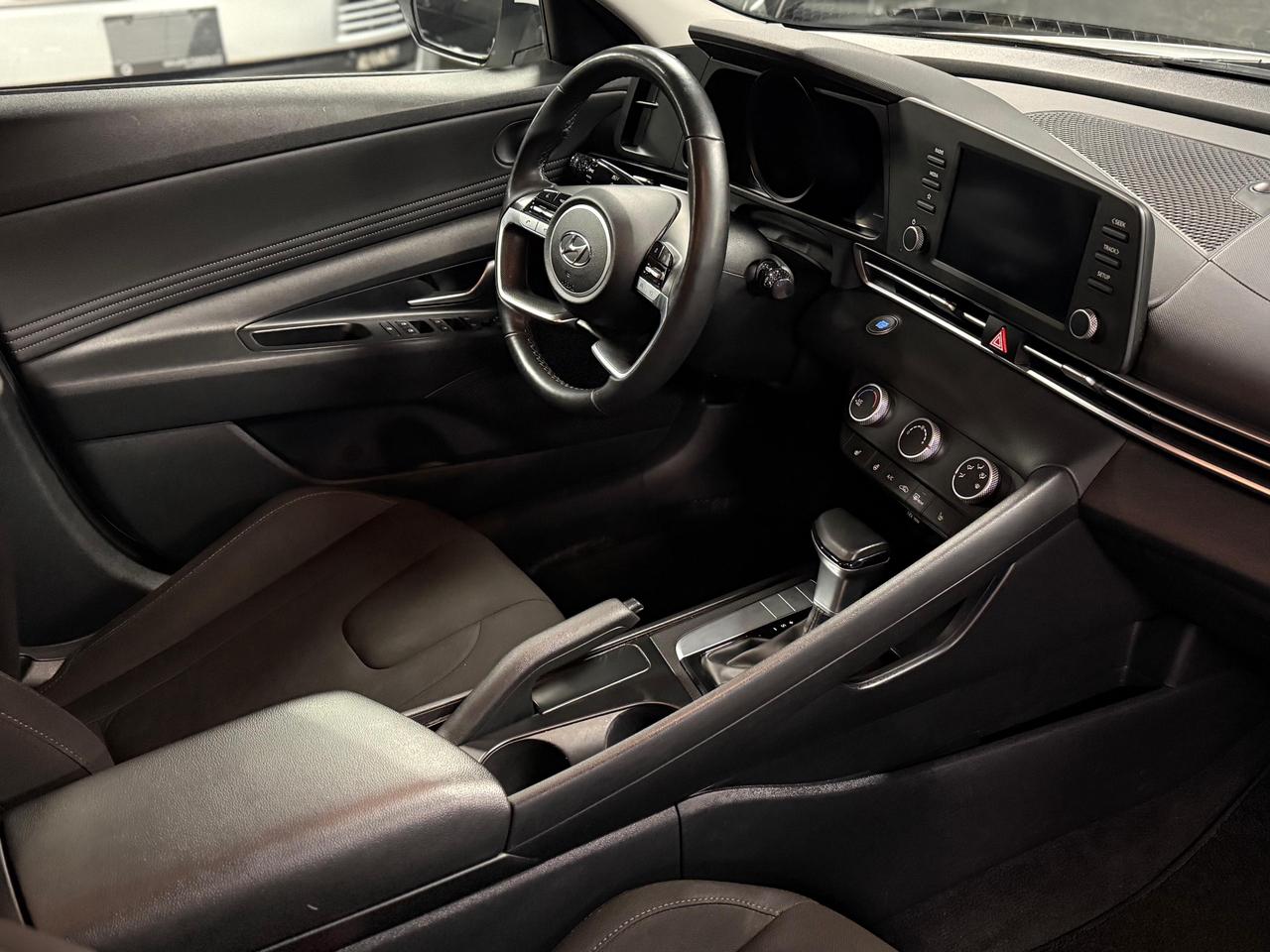2021 Hyundai Elantra PREFERRED|CLEAN CARFAX|CARPLAY Photo