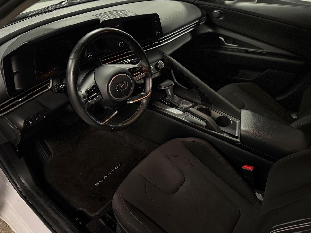 2021 Hyundai Elantra PREFERRED|CLEAN CARFAX|CARPLAY Photo