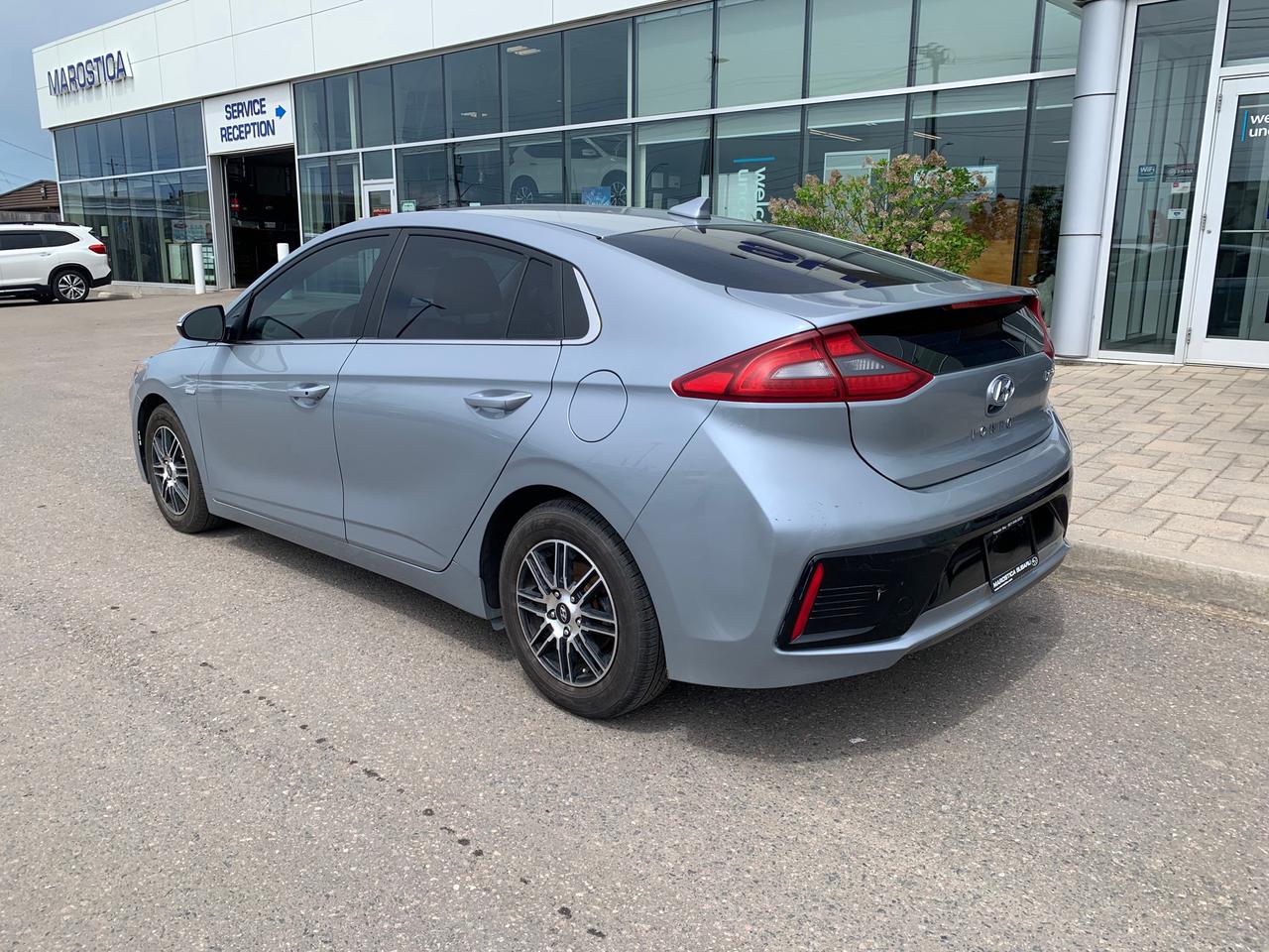 2017 Hyundai Ioniq Hybrid SE 4dr Hatchback Photo