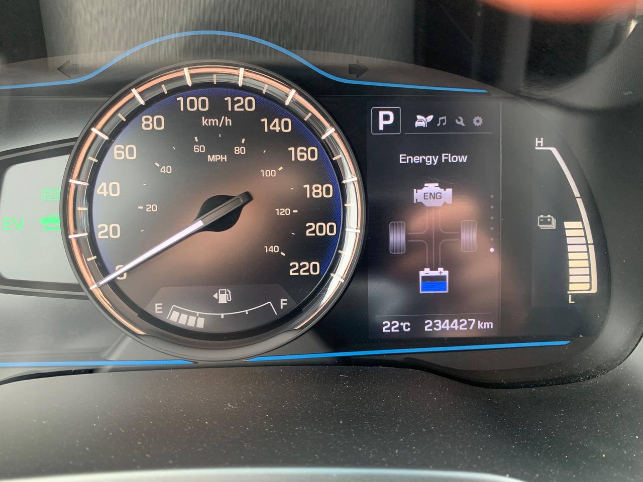 2017 Hyundai Ioniq Hybrid SE 4dr Hatchback Photo