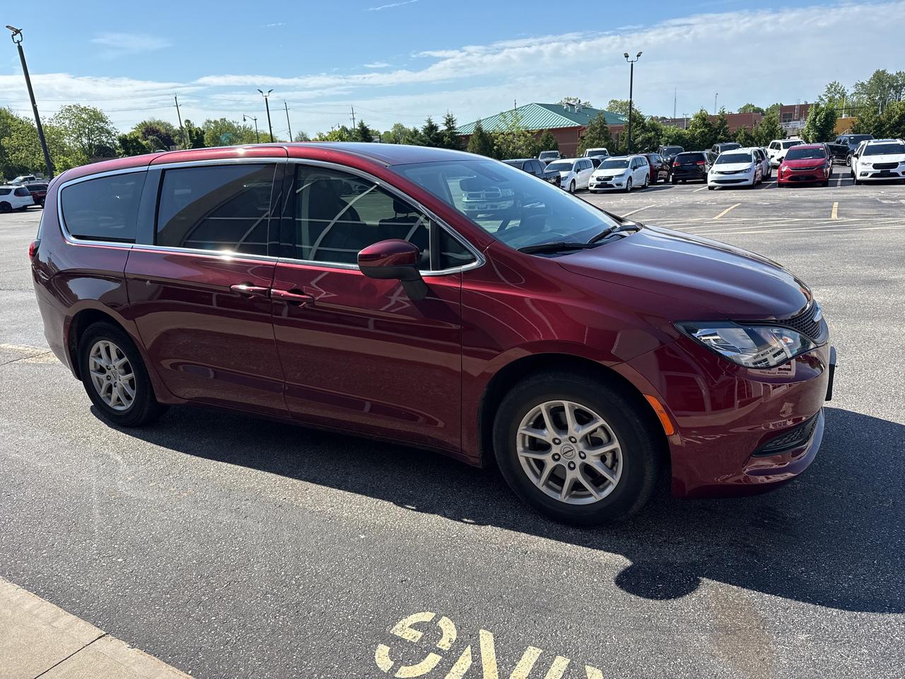 2023 Chrysler Grand Caravan SXT Photo