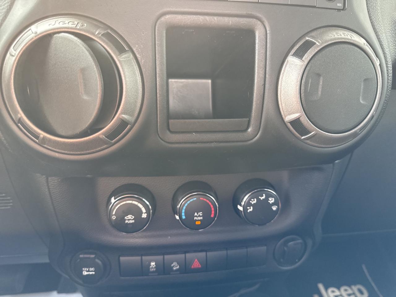 2016 Jeep Wrangler SPORT Photo