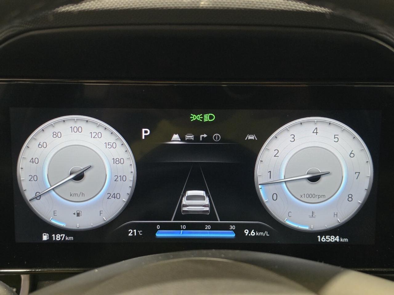 2025 Hyundai Elantra PREFERRED W/TECH NO ACCIDENT ONE OWNER ONTARIO VEH Photo