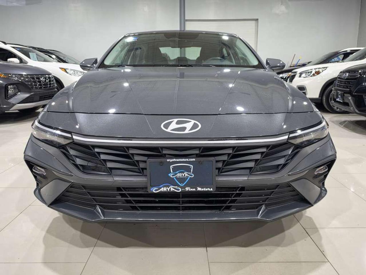 2025 Hyundai Elantra PREFERRED W/TECH NO ACCIDENT ONE OWNER ONTARIO VEHICLE Photo