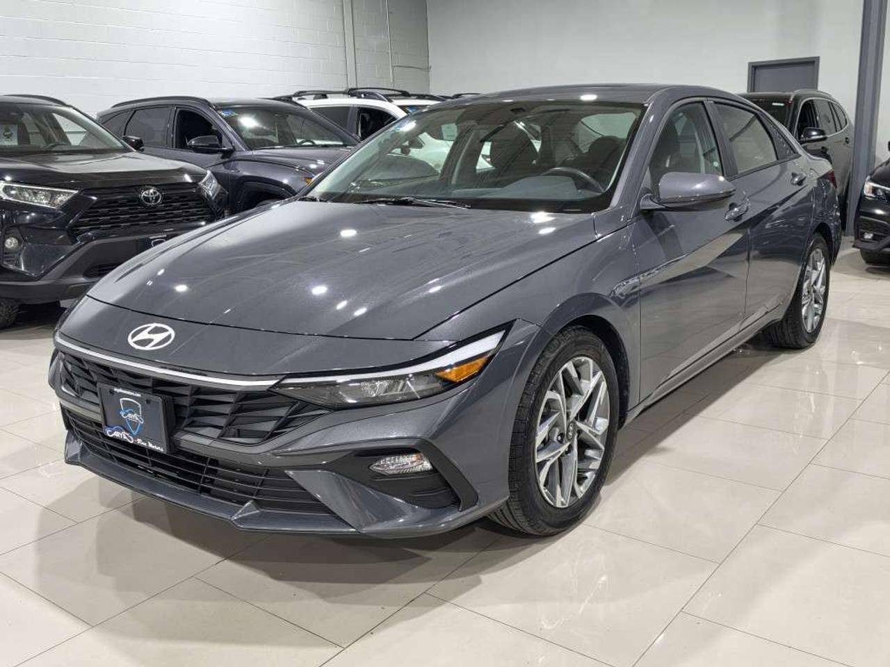 2025 Hyundai Elantra PREFERRED W/TECH NO ACCIDENT ONE OWNER ONTARIO VEHICLE Photo