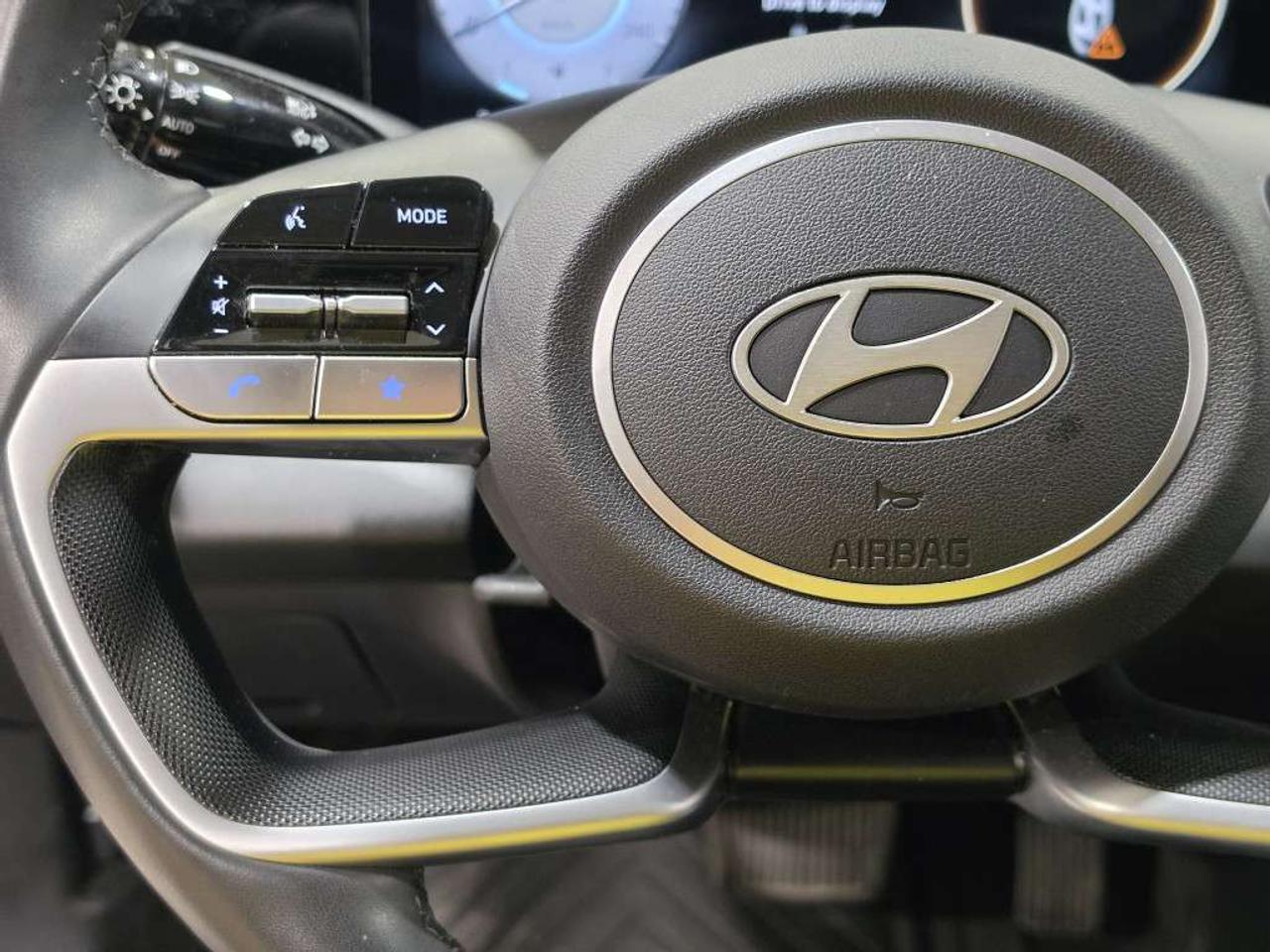2025 Hyundai Elantra PREFERRED W/TECH NO ACCIDENT ONE OWNER ONTARIO VEHICLE Photo
