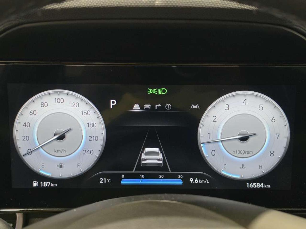 2025 Hyundai Elantra PREFERRED W/TECH NO ACCIDENT ONE OWNER ONTARIO VEHICLE Photo