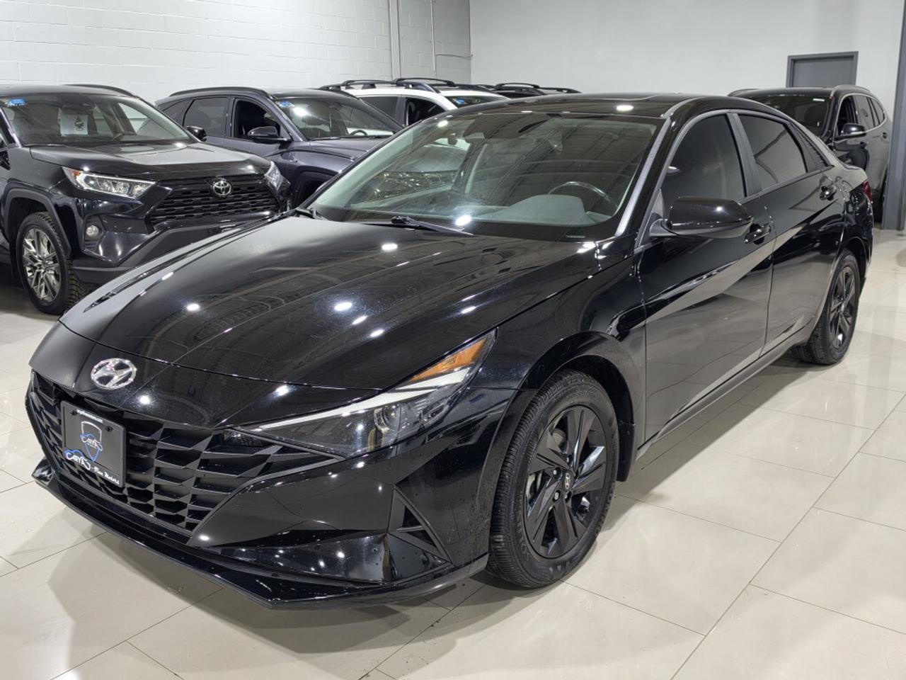 2023 Hyundai Elantra PREFERRED W/TECH NO ACCIDENT ONE OWNER ONTARIO VEH Photo