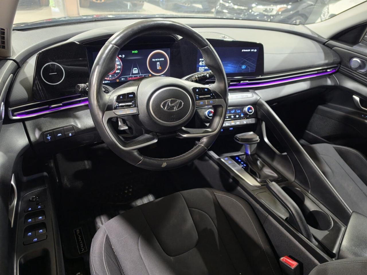 2023 Hyundai Elantra PREFERRED W/TECH NO ACCIDENT ONE OWNER ONTARIO VEH Photo