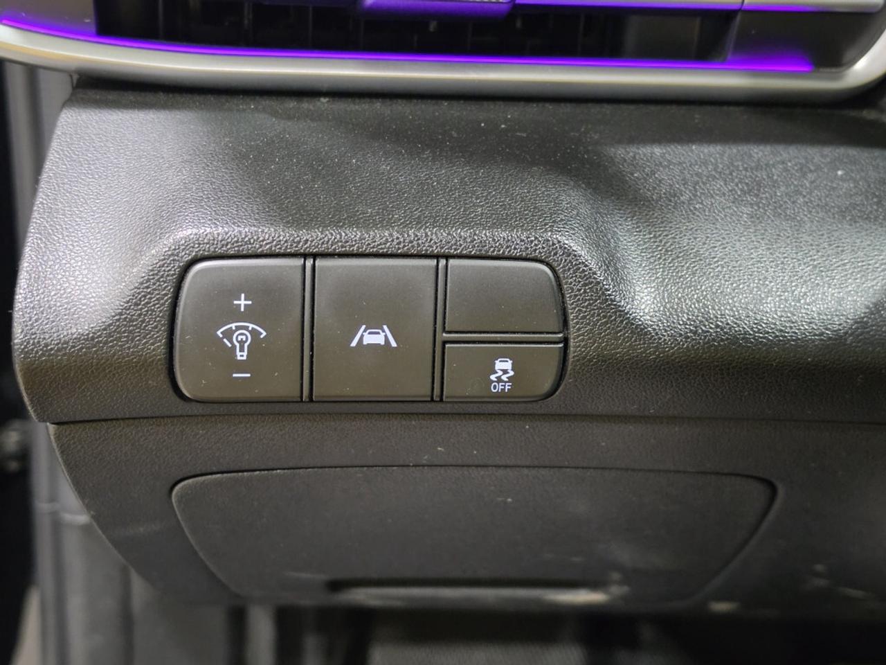 2023 Hyundai Elantra PREFERRED W/TECH NO ACCIDENT ONE OWNER ONTARIO VEH Photo
