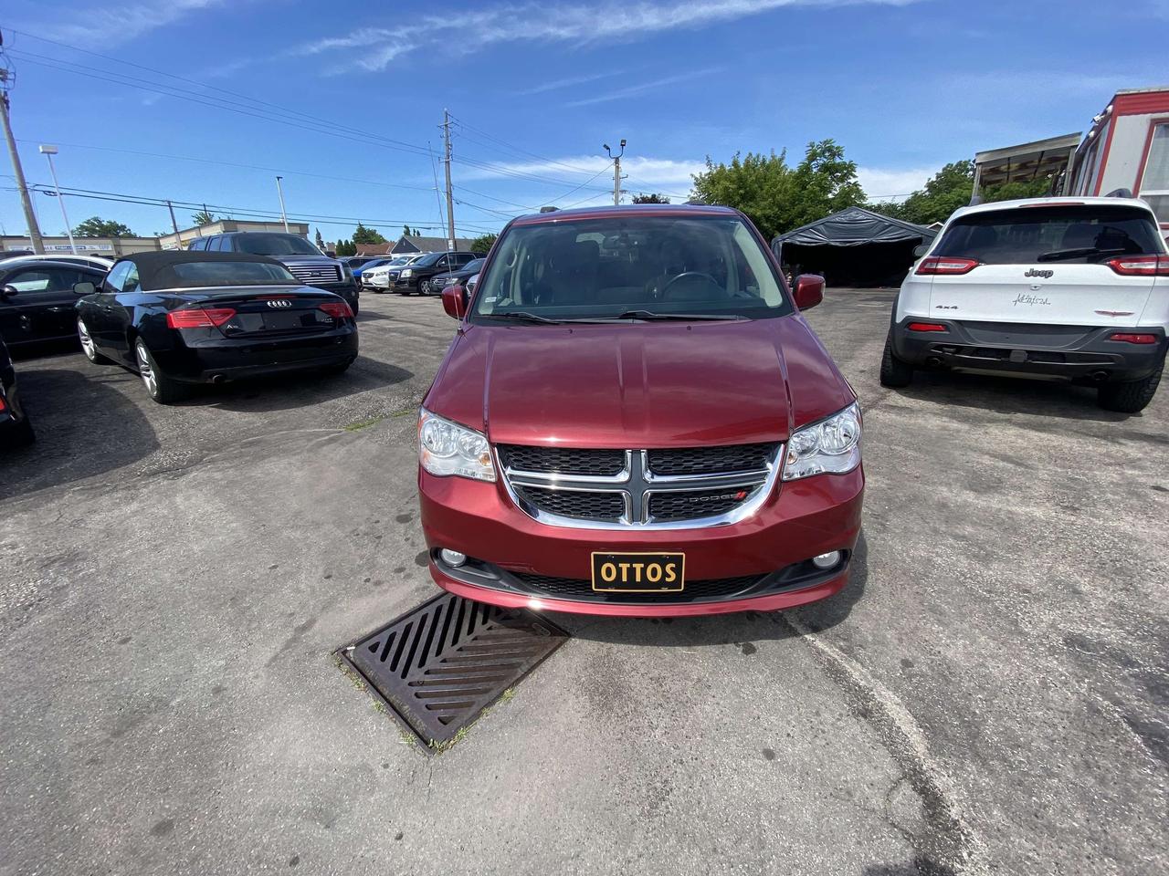 2016 Dodge Grand Caravan 4dr Wgn Crew Plus Photo