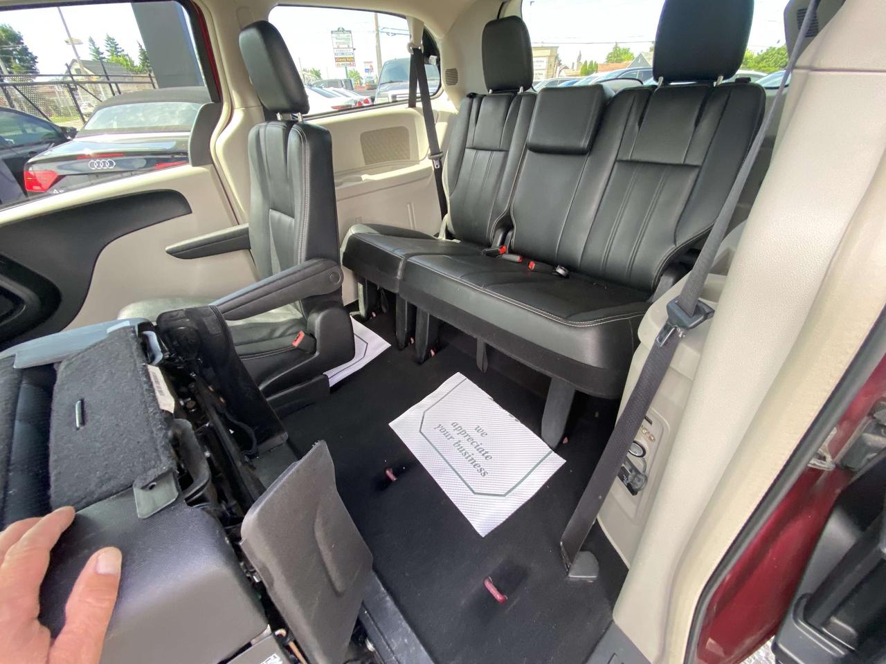 2016 Dodge Grand Caravan 4dr Wgn Crew Plus Photo