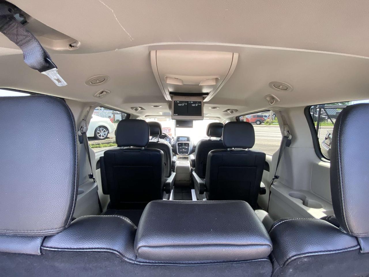 2016 Dodge Grand Caravan 4dr Wgn Crew Plus Photo