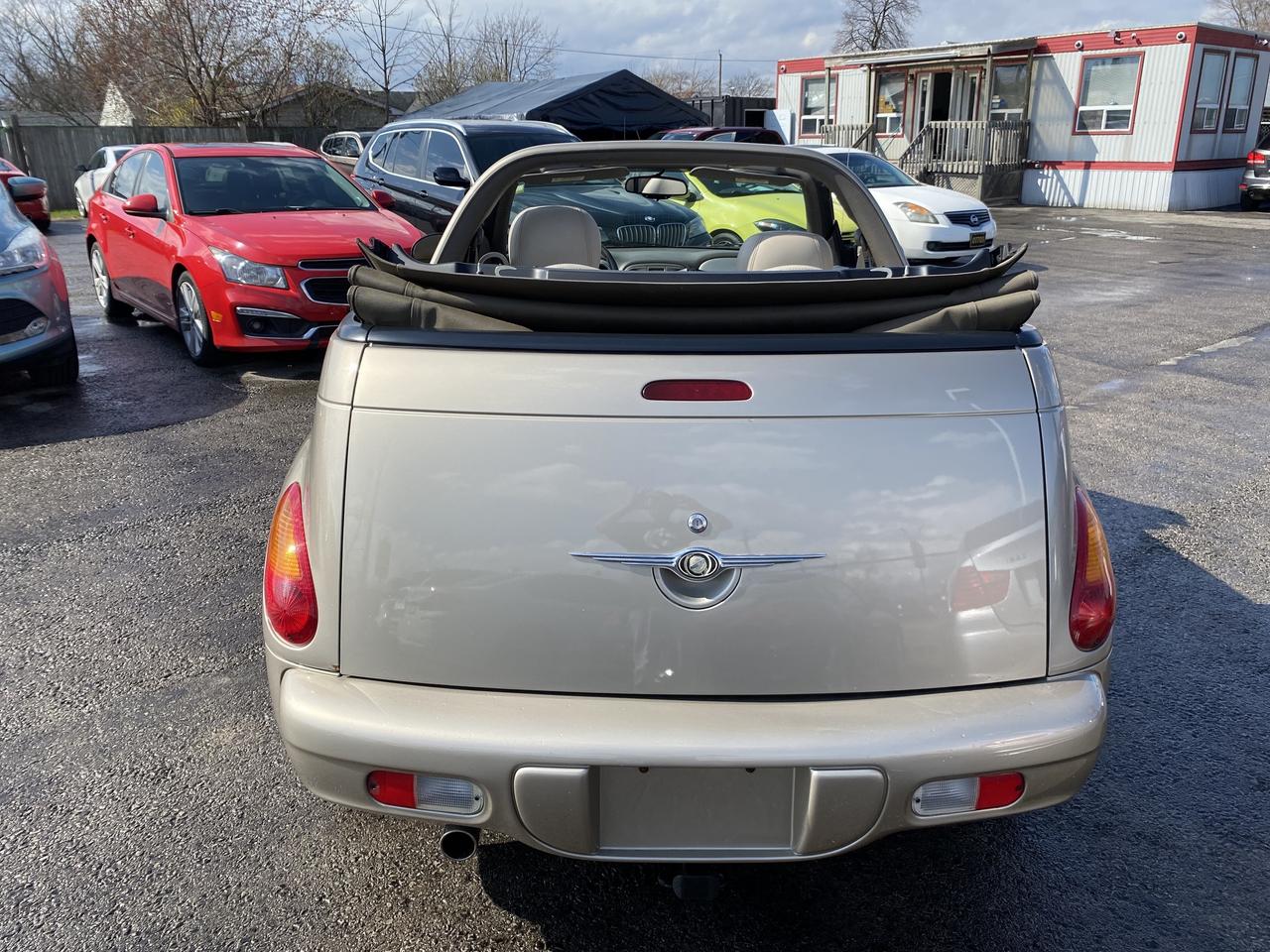 2005 Chrysler PT Cruiser 2dr Convertible GT Photo3