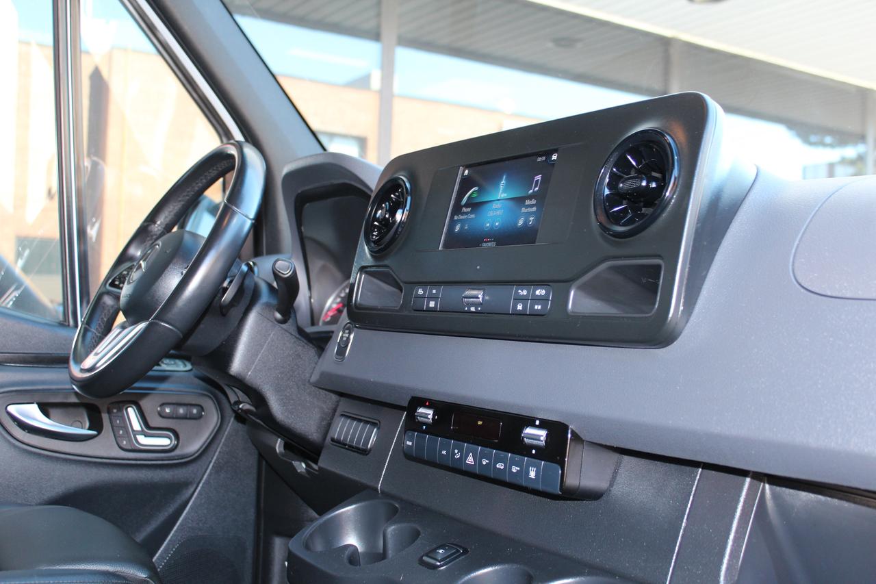 2024 Mercedes-Benz Sprinter Passenger Van A.W.D" - "12 PASSENGERS LEATHER" - "DIESEL Photo