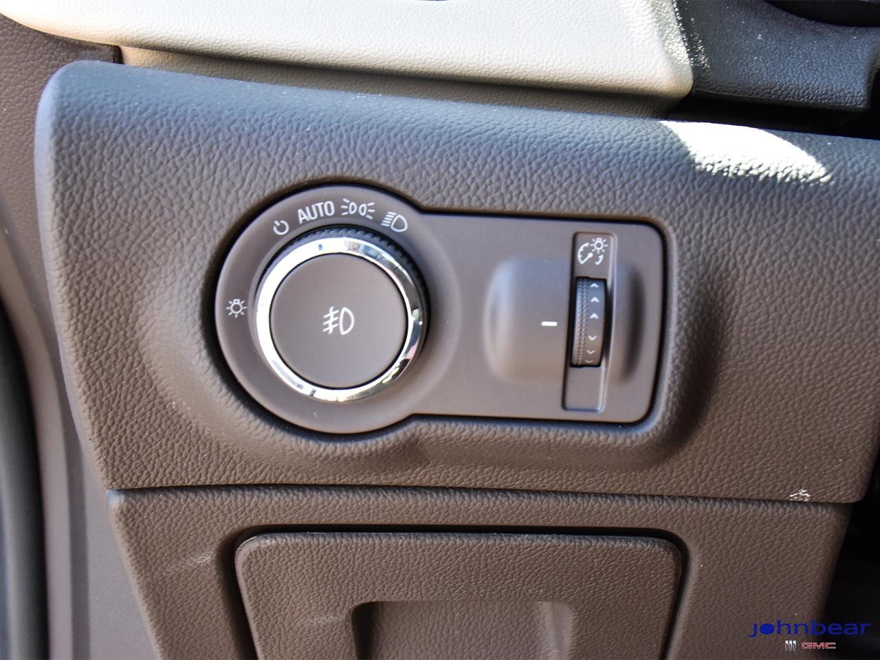2014 Buick Verano Leather Photo