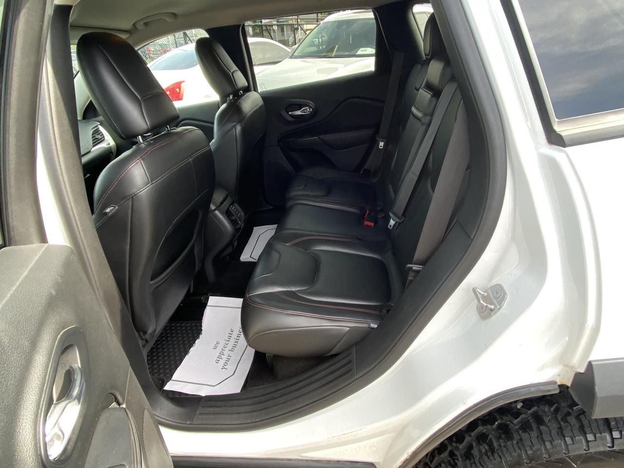 2016 Jeep Cherokee 4WD 4dr Trailhawk Photo