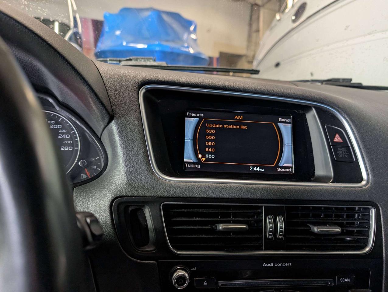 2017 Audi Q5 PREMIUM PANORAMIC ROOF Photo