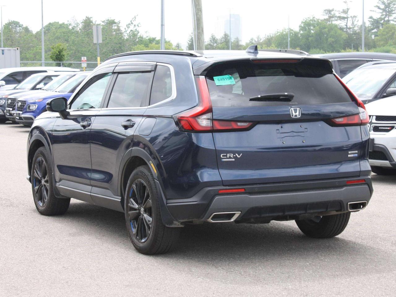 2025 Honda CR-V Hybrid Touring AWD Photo