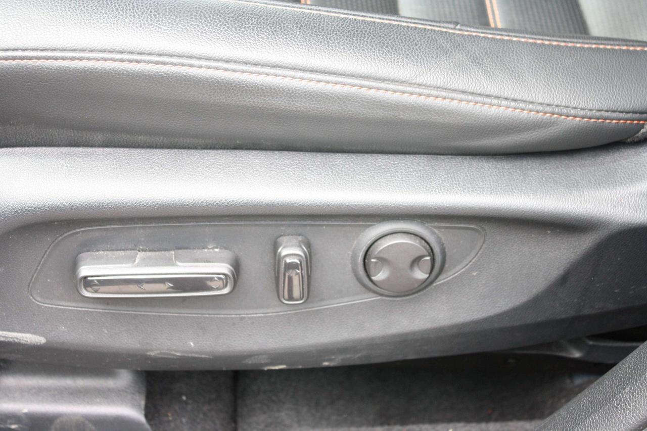2025 Honda CR-V Hybrid Touring AWD Photo