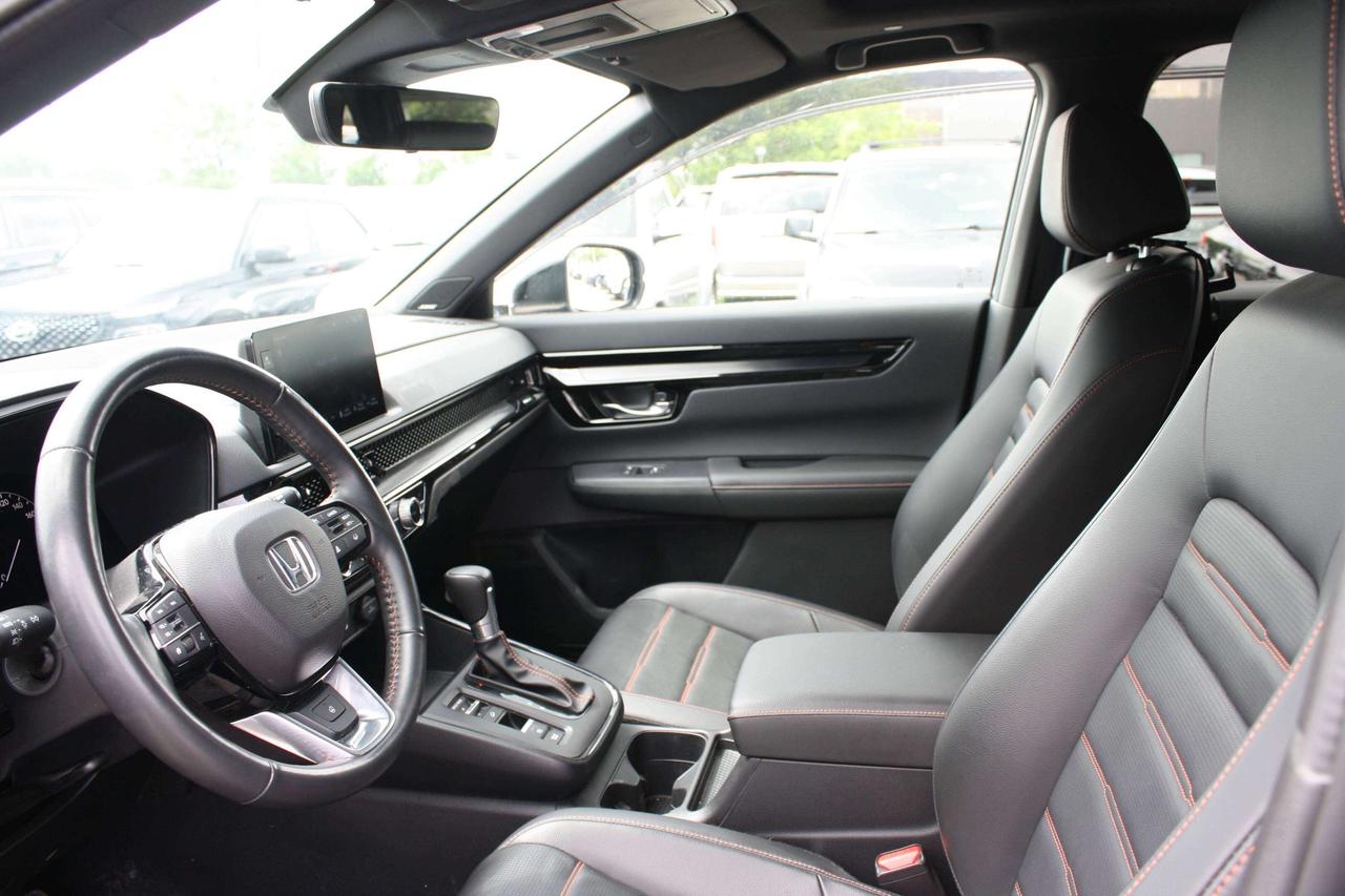 2025 Honda CR-V Hybrid Touring AWD Photo