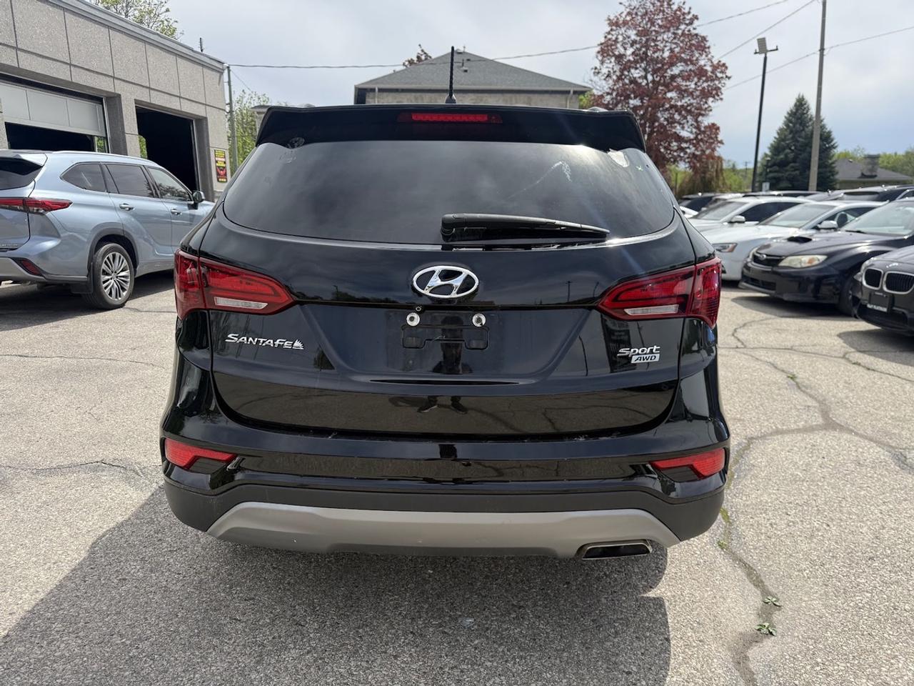 2018 Hyundai Santa Fe SPORT Photo