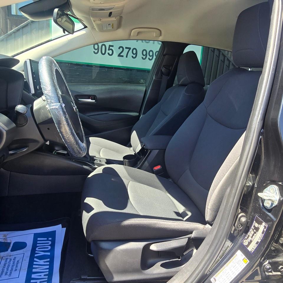 2020 Toyota Corolla LE CVT Photo