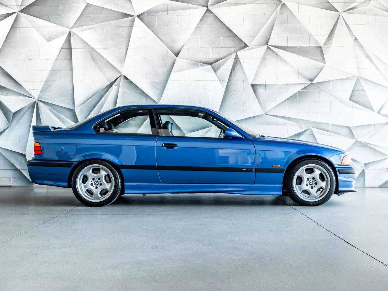 1999 BMW 335i  Photo