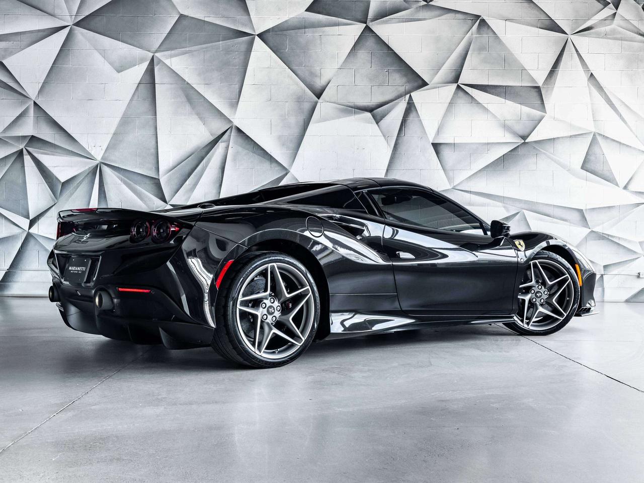 2021 Ferrari F8 Spider  Photo