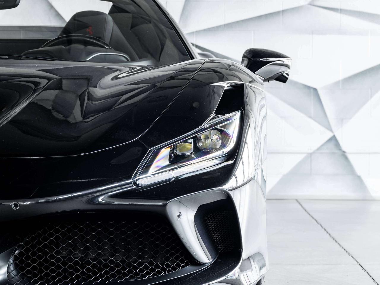 2021 Ferrari F8 Spider  Photo