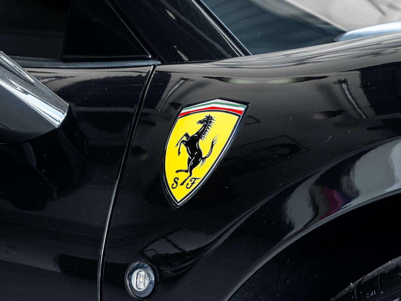 2021 Ferrari F8 Spider  Photo