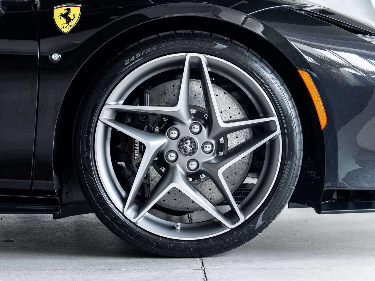 2021 Ferrari F8 Spider  Photo