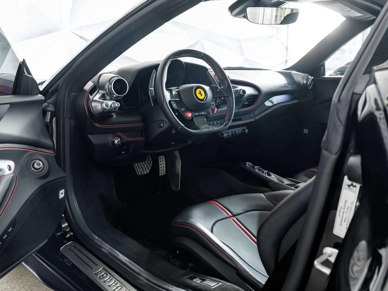 2021 Ferrari F8 Spider  Photo