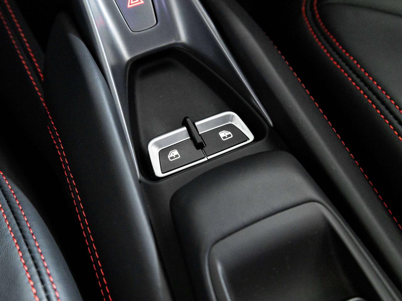 2021 Ferrari F8 Spider  Photo