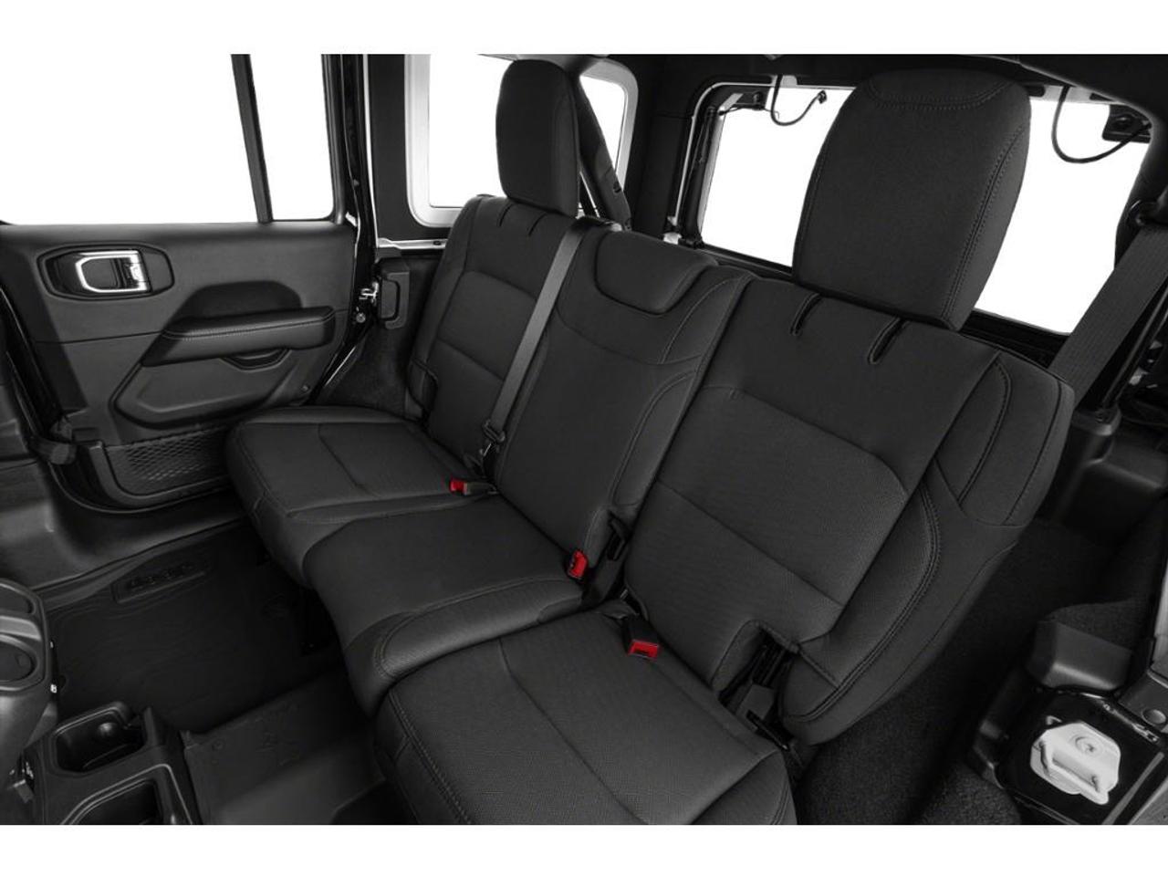 2023 Jeep Wrangler SAHARA 4DR 4X4 Photo