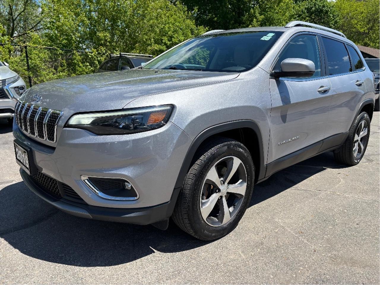2019 Jeep Cherokee Limited LIGHT GREY LEATHER NAV MEMORY SEAT Photo