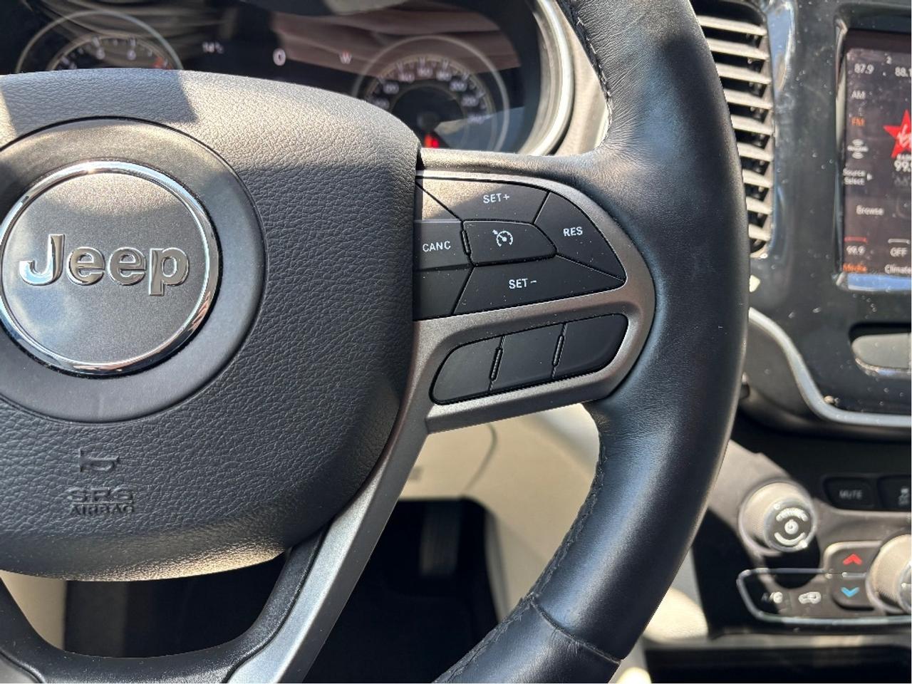 2019 Jeep Cherokee Limited LIGHT GREY LEATHER NAV MEMORY SEAT Photo