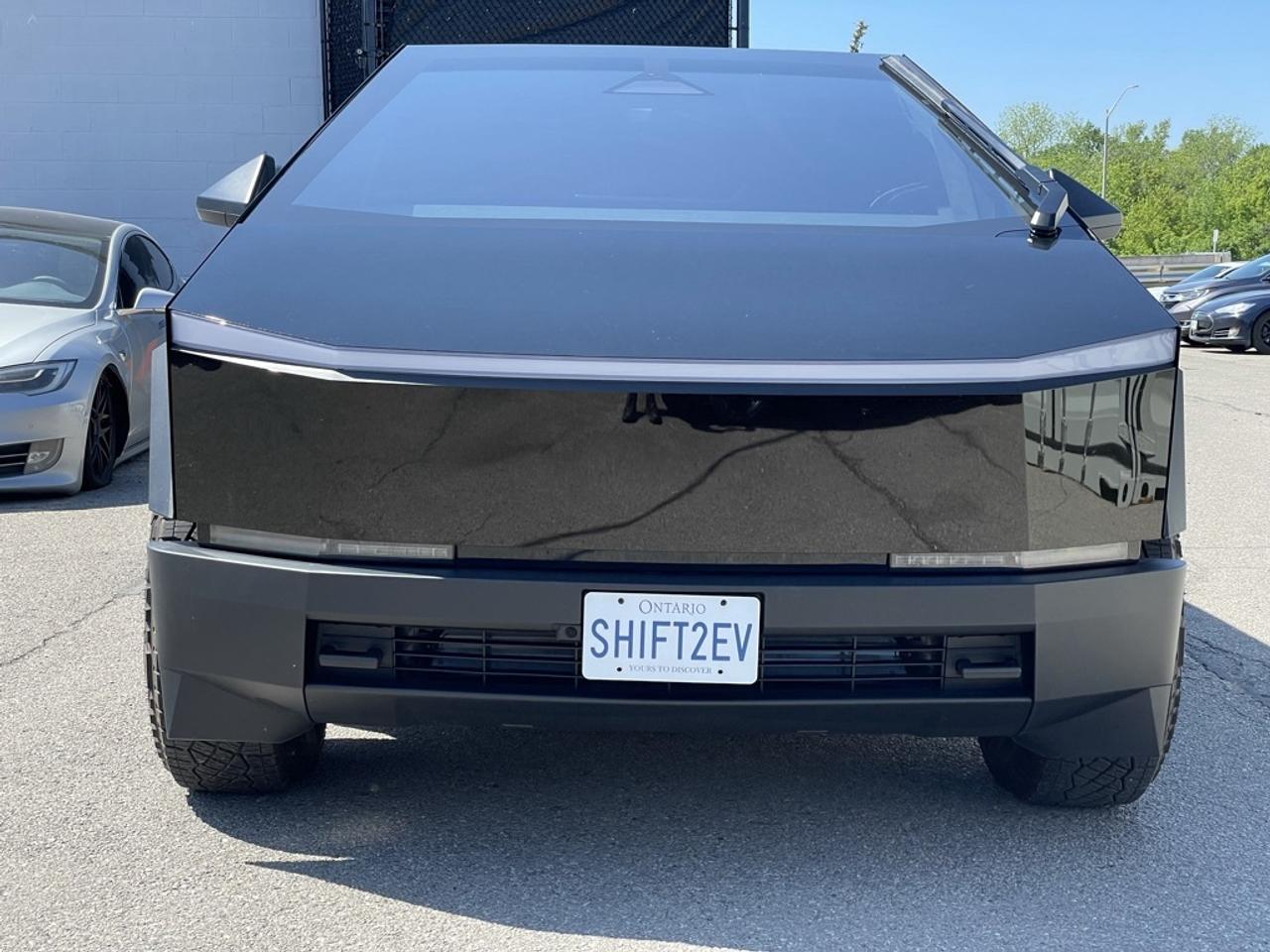 2024 Tesla Cybertruck BEAST FOUNDATION   1 Owner   Beautiful Wrap! Photo