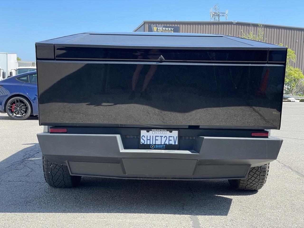 2024 Tesla Cybertruck BEAST FOUNDATION   1 Owner   Beautiful Wrap! Photo