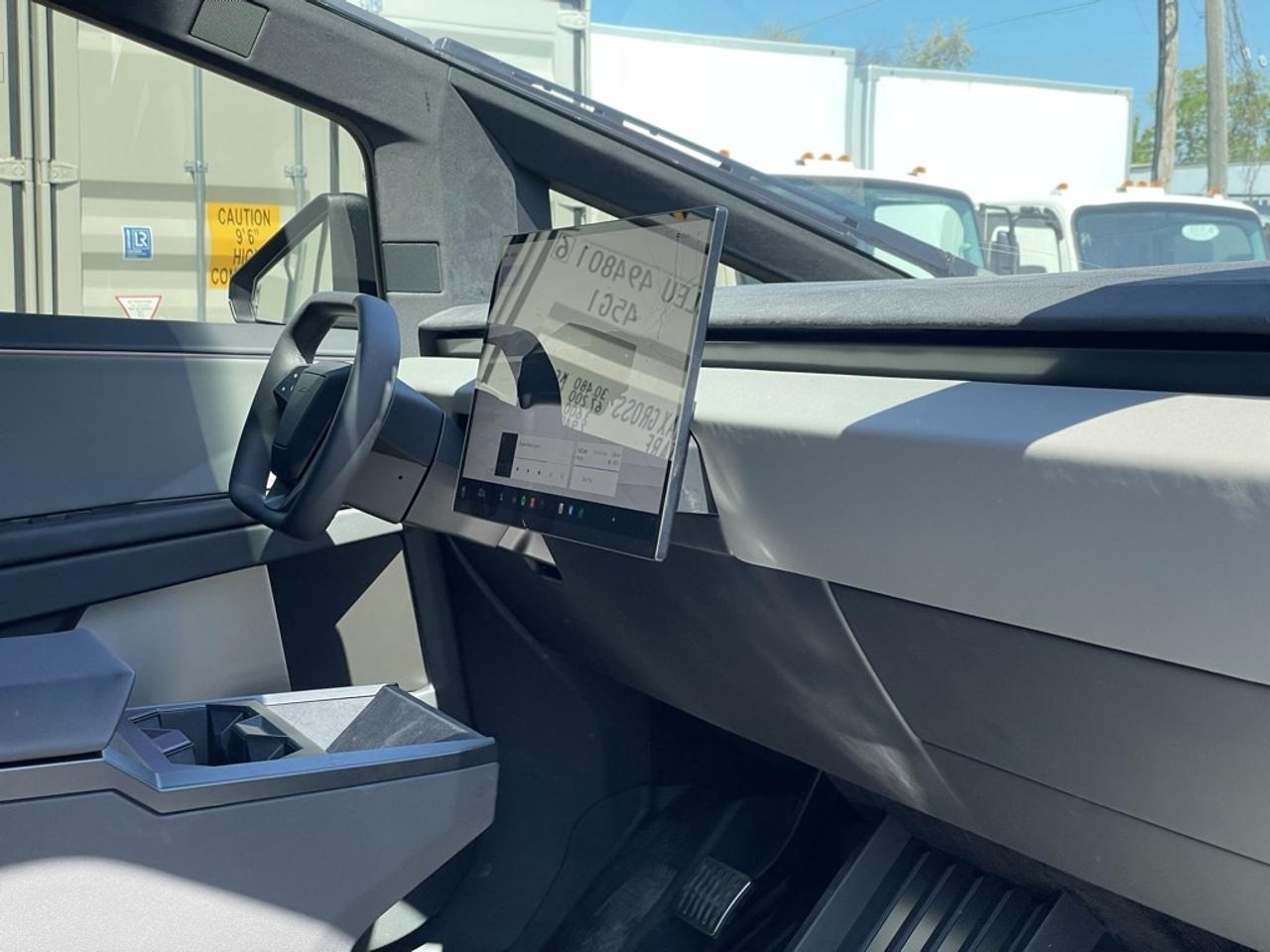 2024 Tesla Cybertruck BEAST FOUNDATION   1 Owner   Beautiful Wrap! Photo