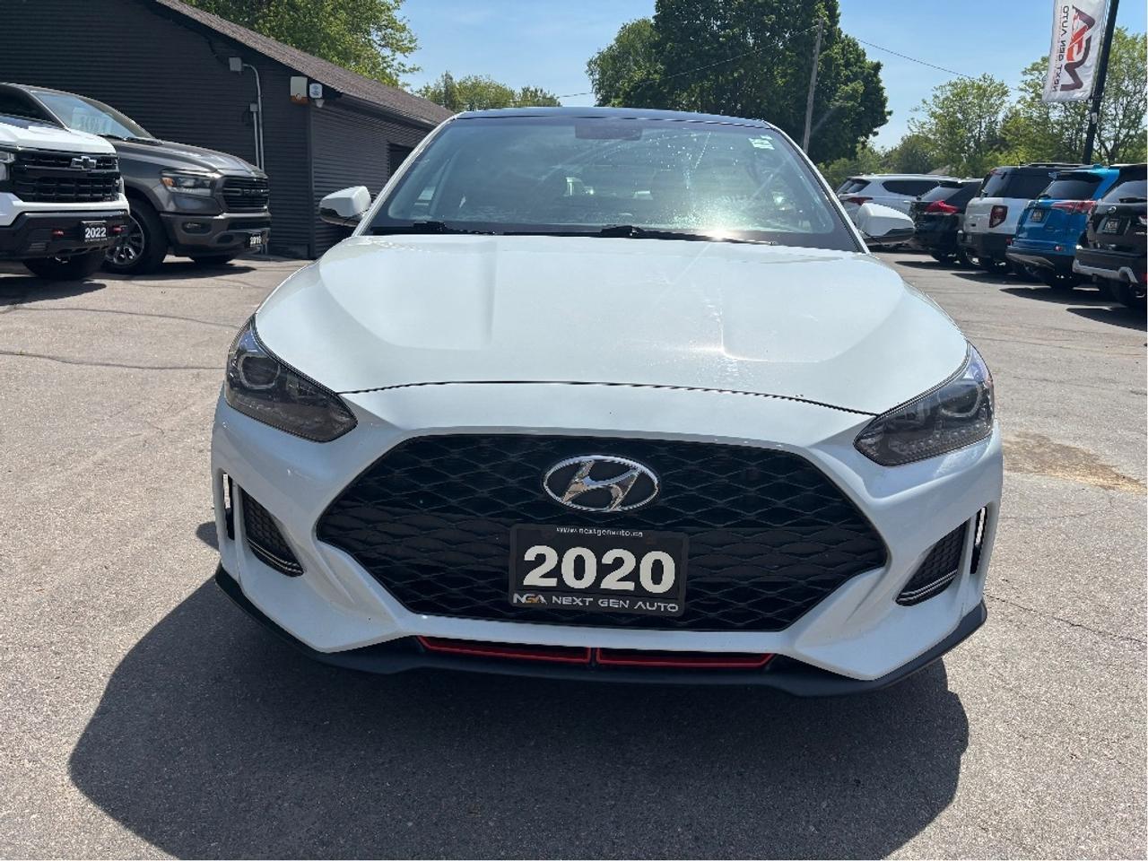 2020 Hyundai Veloster Turbo MANUAL LEATHER ROOF ONE OWNER CLEAN Photo